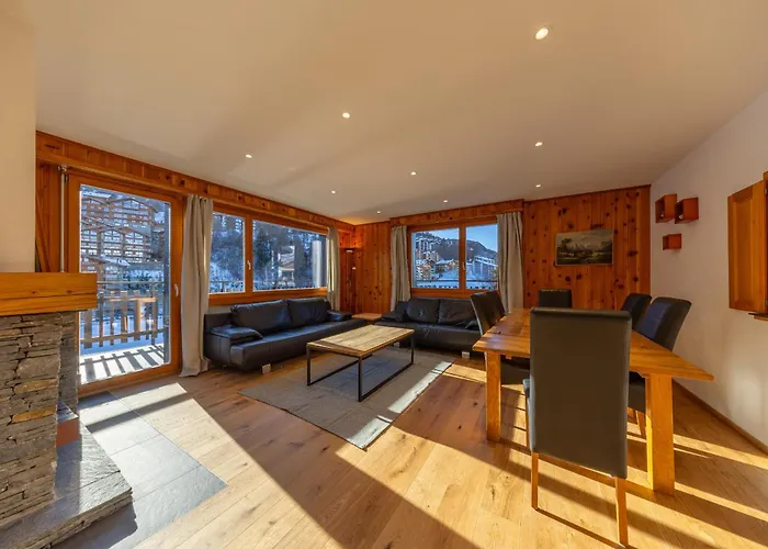 Ecluses 15 - Close To Lift & Centre - דירה *