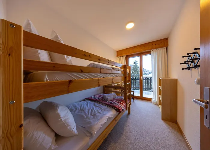 Ecluses 15 - Close To Lift & Centre - ננדה